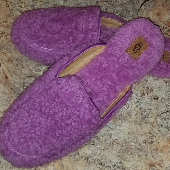 ugg lane fluff slipper